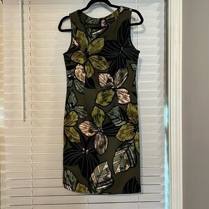 Connected Apparel dress. Size 8